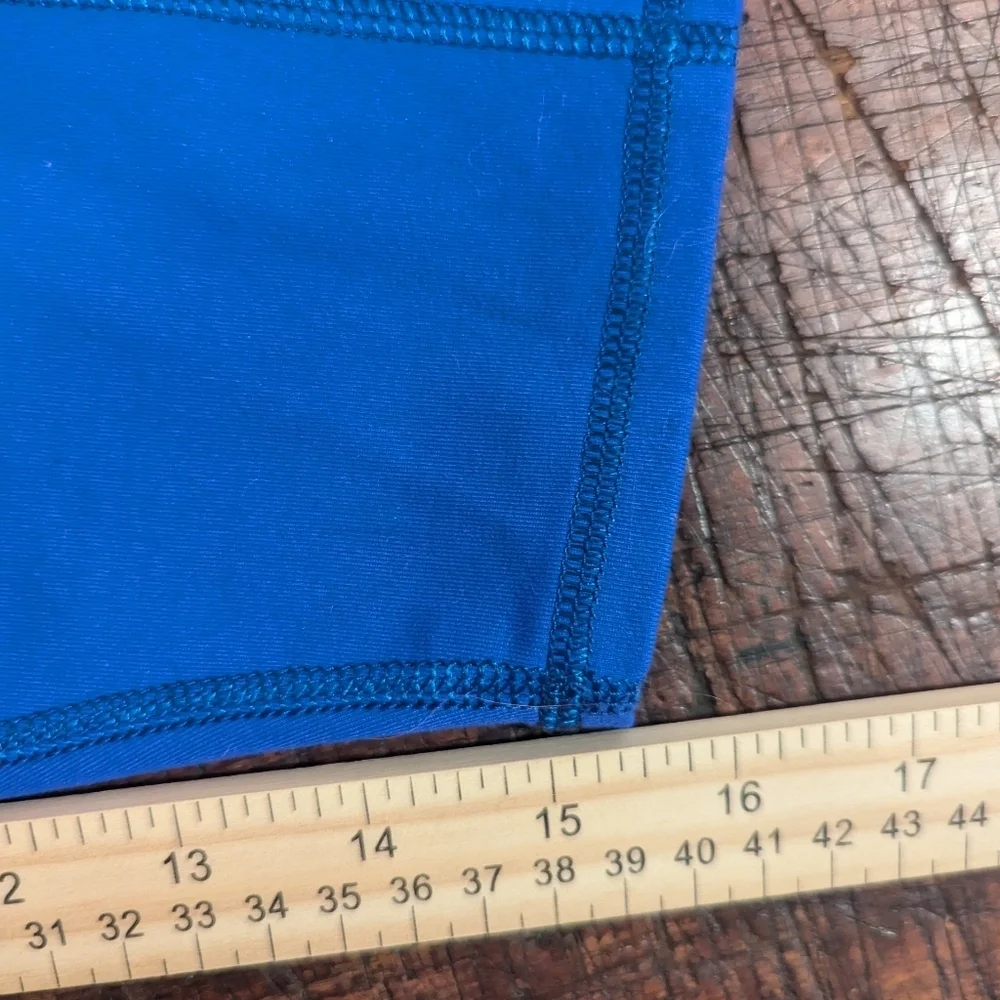ALO Yoga Capri Pants Women Cobalt Blue Yoga Medium Running Hiking Walking